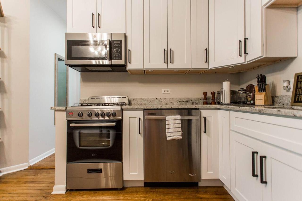 ✪ Cozy 1 Bedroom Close To Downtown Chicago ✪ Экстерьер фото