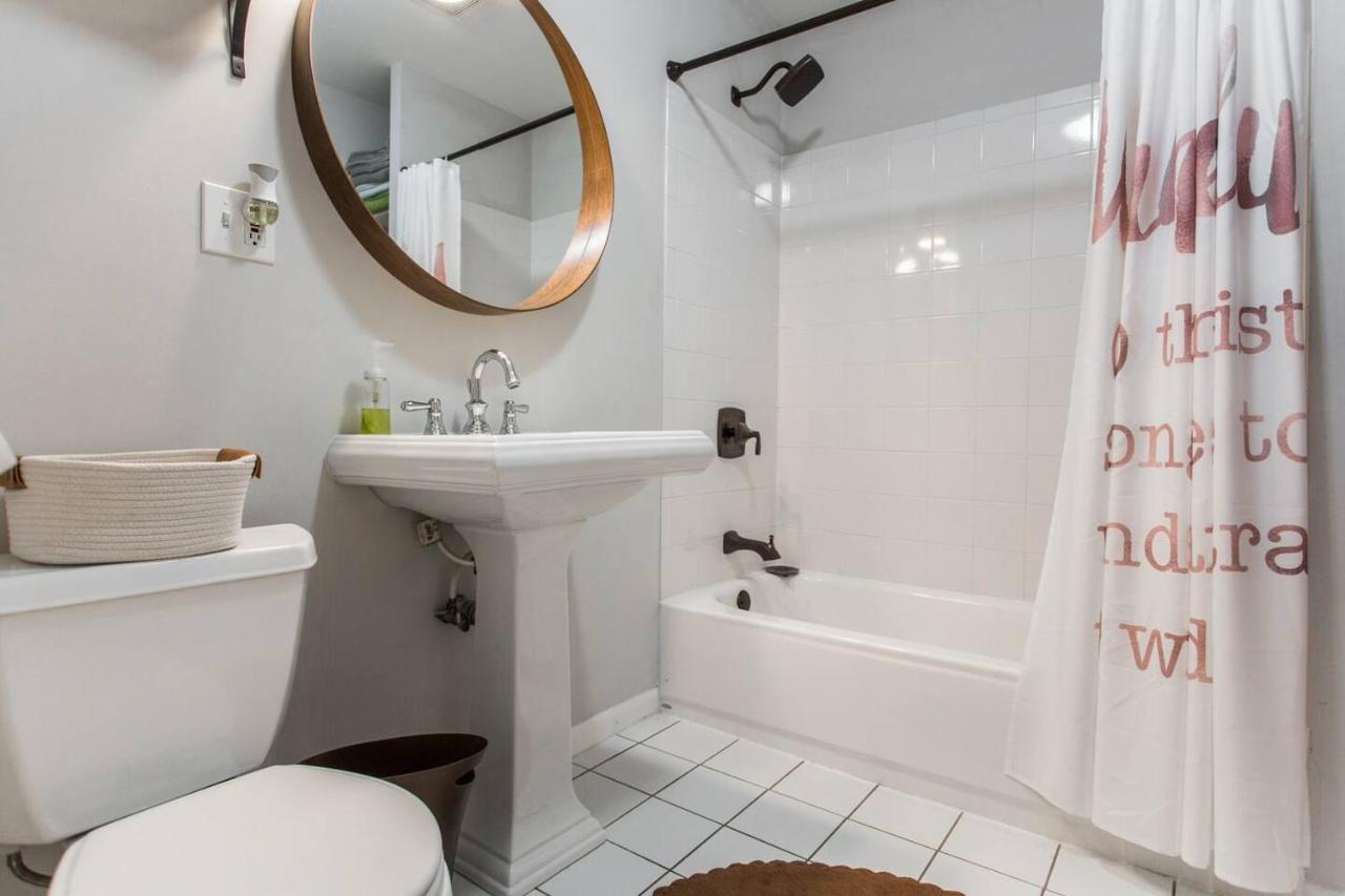✪ Cozy 1 Bedroom Close To Downtown Chicago ✪ Экстерьер фото